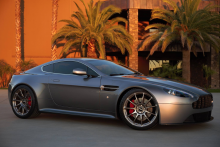 Aston Martin Vantage with HRE P43SC in Polished Dark Clear