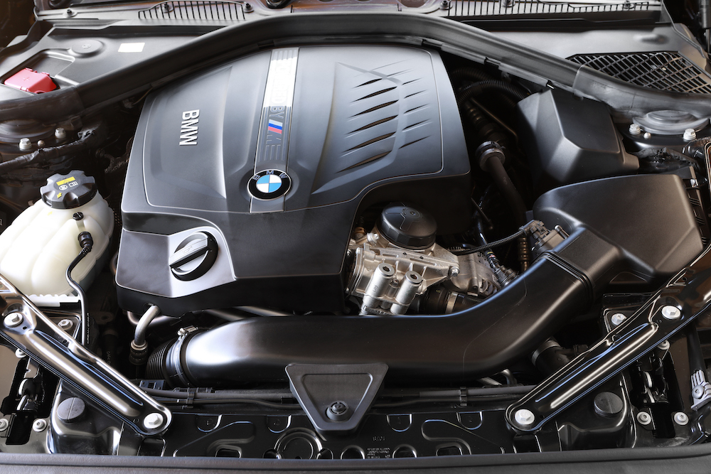 BMW M2 販売